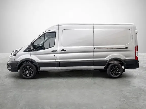 Ford Transit 2023 photo 2