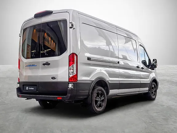 Ford Transit 2023 photo 5