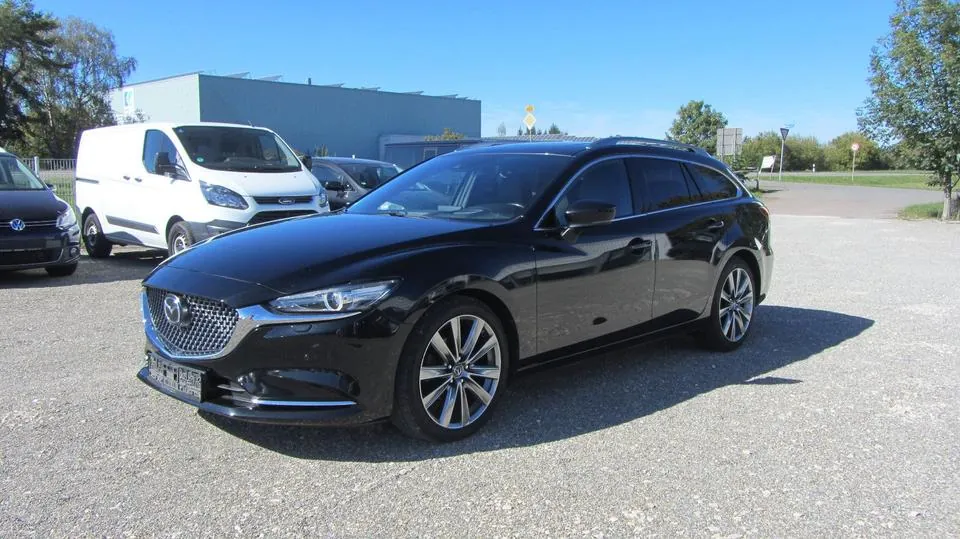 Mazda 6