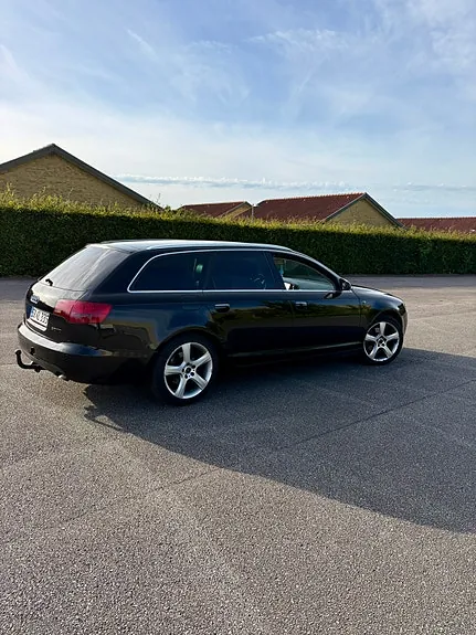 Audi A6 2009 photo 2