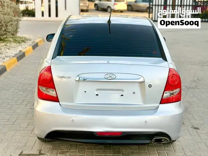 Hyundai Accent 2011 photo 4