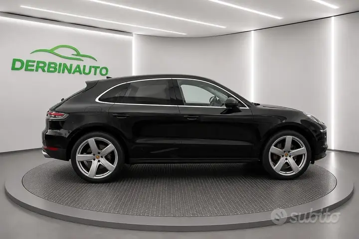 Porsche Macan 2021 photo 3