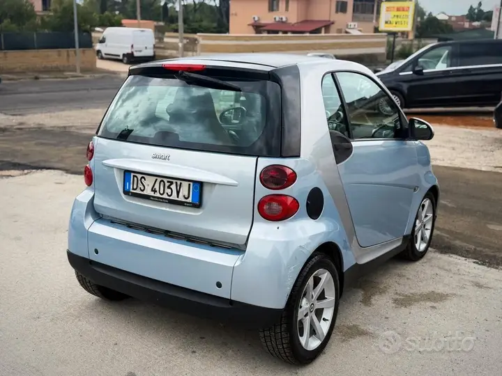 Smart Fortwo 2008 photo 4