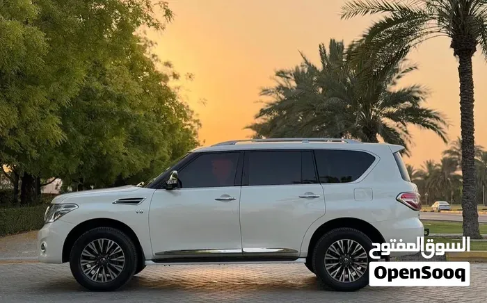 Nissan Patrol 2014 photo 2