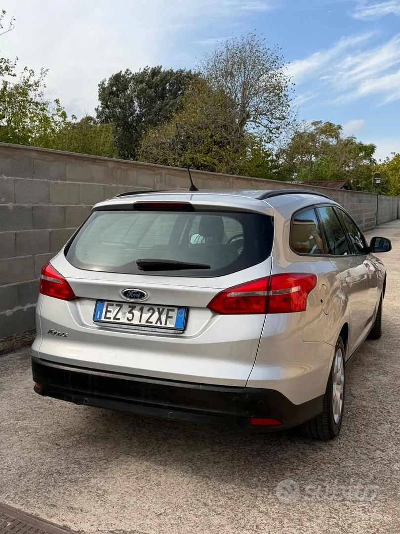 Ford Focus 2015 photo 3
