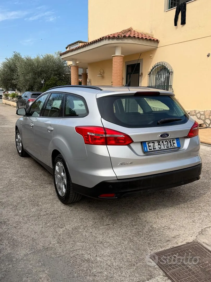 Ford Focus 2015 photo 4