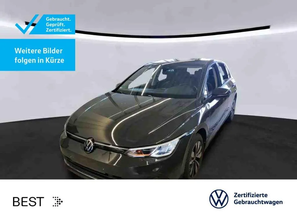 Volkswagen Golf Viii