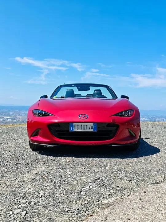 Mazda Mx-5 2017 photo 2