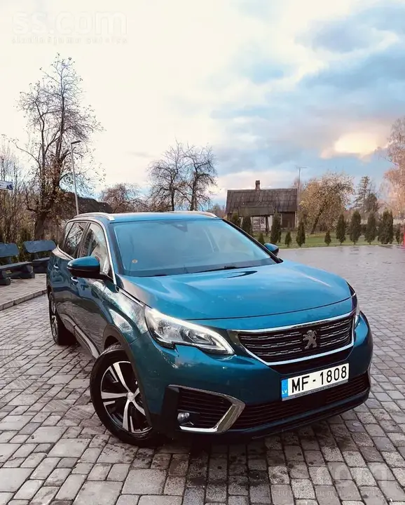 Peugeot 5008 2019 photo 4