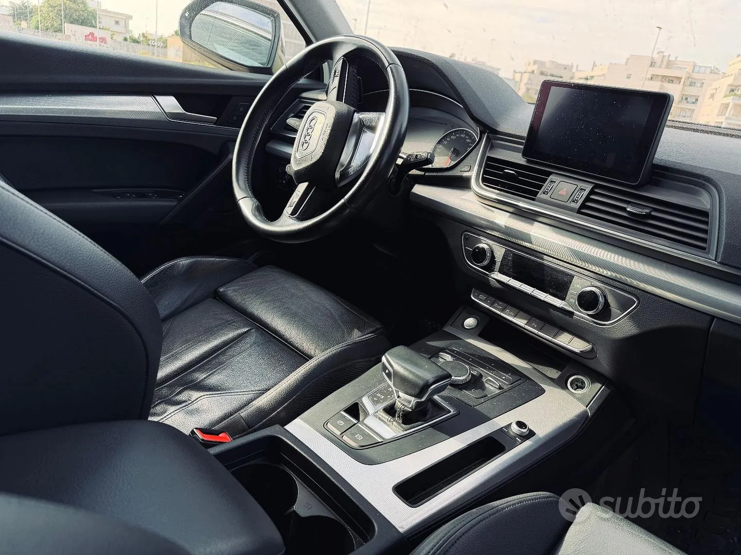Audi Q5 2018 photo 2