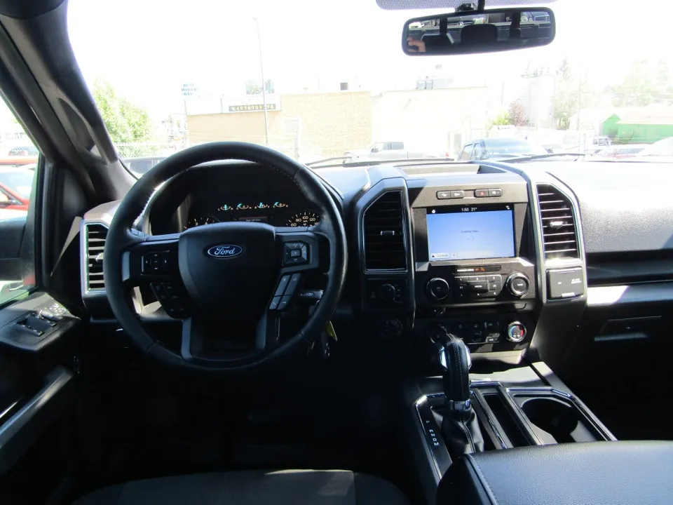 Ford F-150 2018 photo 2