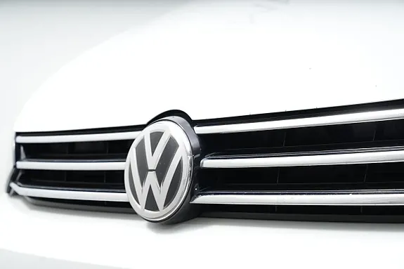 Volkswagen Touran 2017 photo 3
