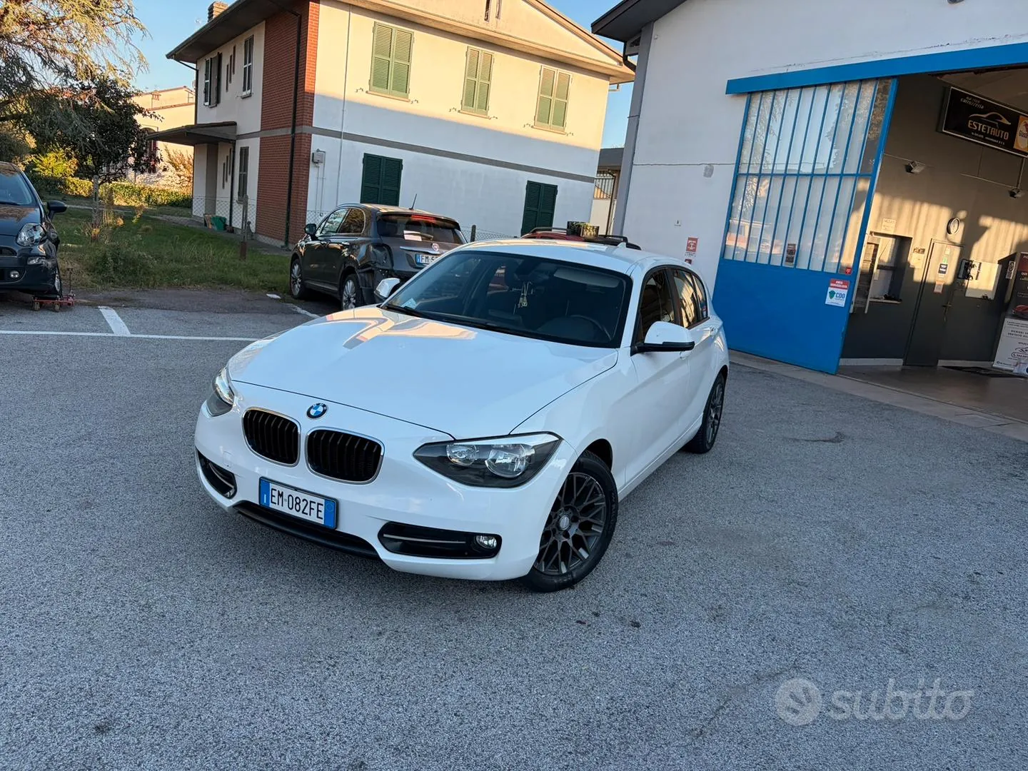 BMW 116D 2012 photo 2