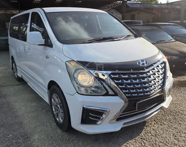 Hyundai Grand Starex