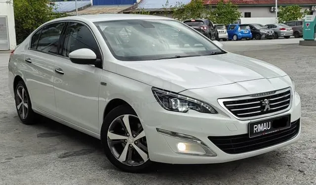 Peugeot 408