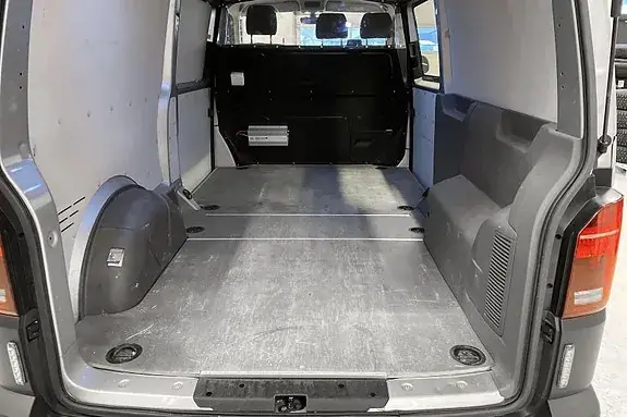 Volkswagen Transporter 2021 photo 5