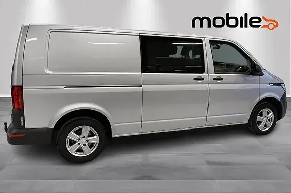 Volkswagen Transporter 2021 photo 2
