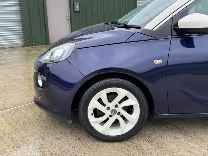 Vauxhall Adam 2013 photo 5