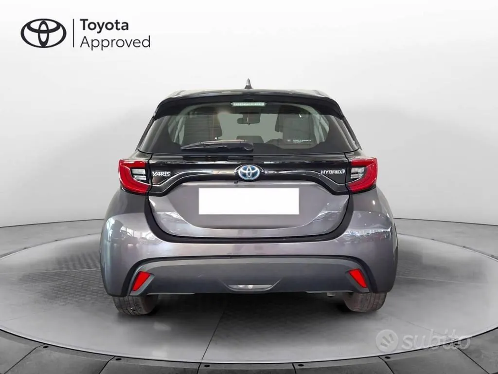Toyota Yaris 2022 photo 5