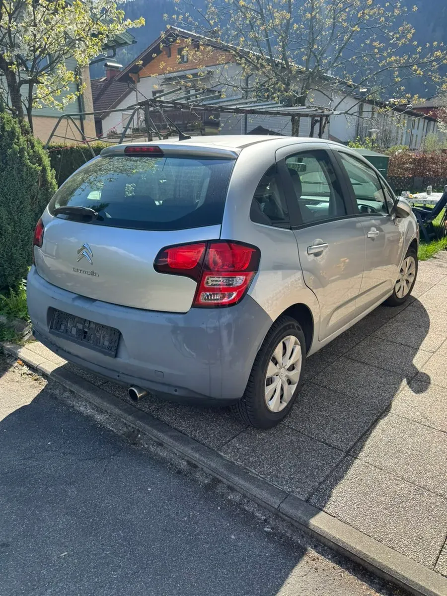 Citroen C3 2011 photo 2
