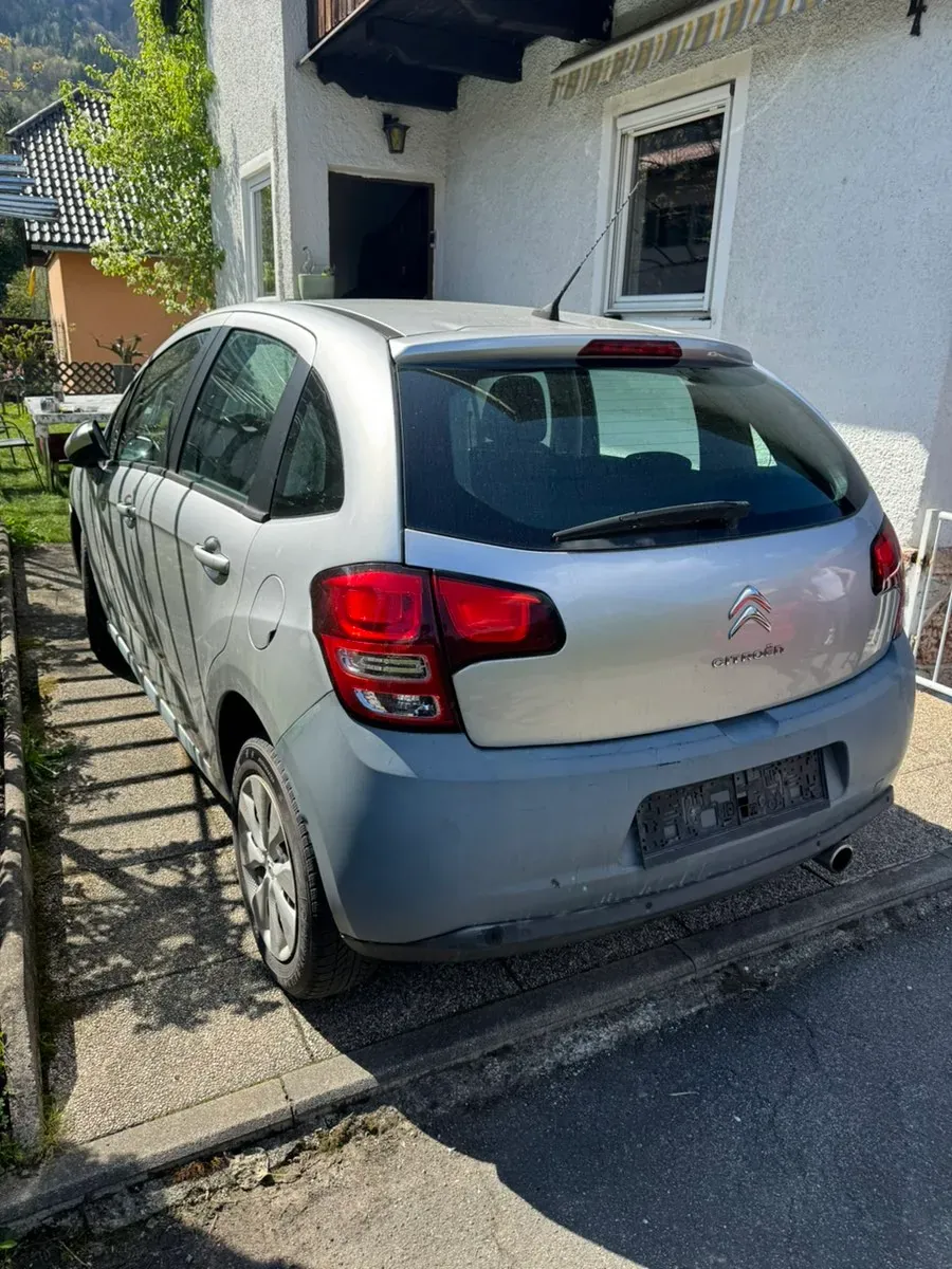 Citroen C3 2011 photo 3