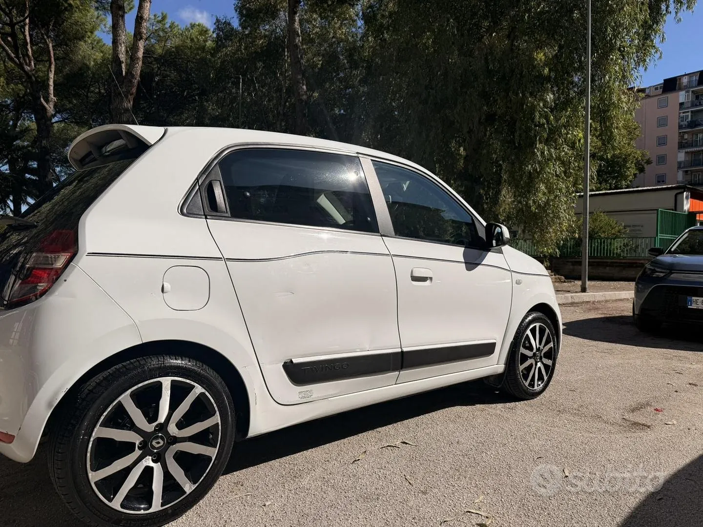 Renault Twingo 2015 photo 3