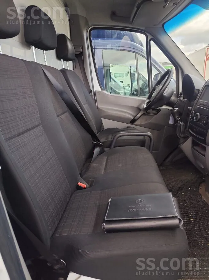 Mercedes-Benz Sprinter 2018 photo 3