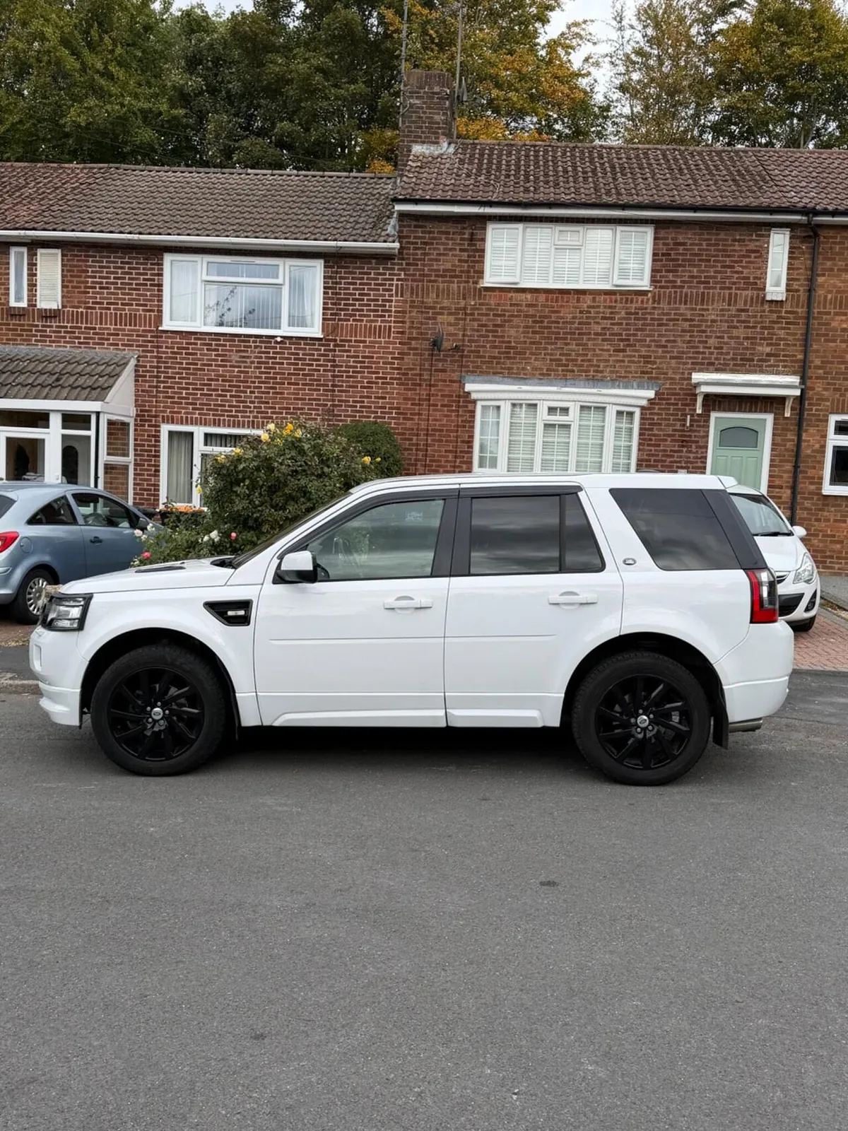 Land Rover Freelander 2 2011 photo 4