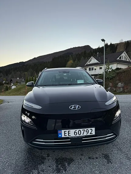 Hyundai Kona 2022 photo 2