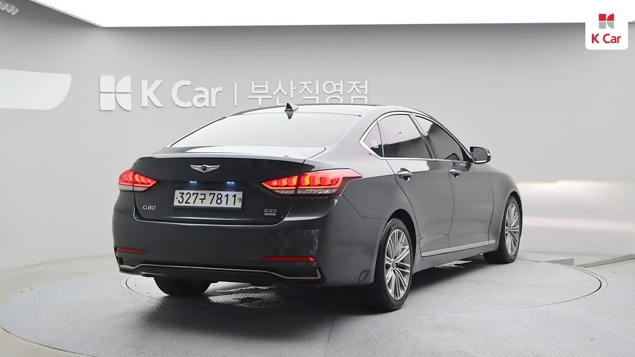 Genesis G80 2020 photo 3