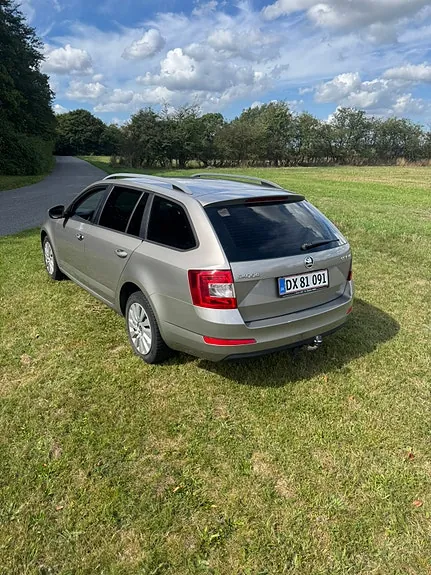 Skoda Octavia 2014 photo 5