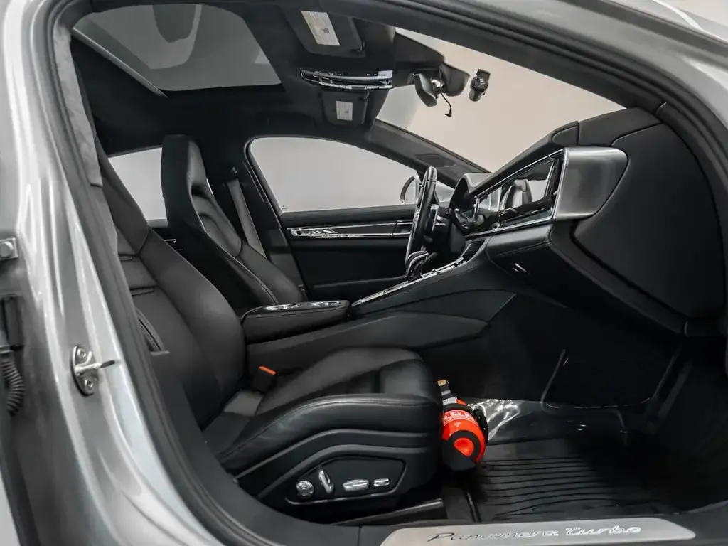 Porsche Panamera 2018 photo 5