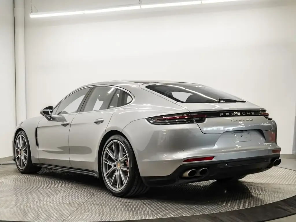 Porsche Panamera 2018 photo 3