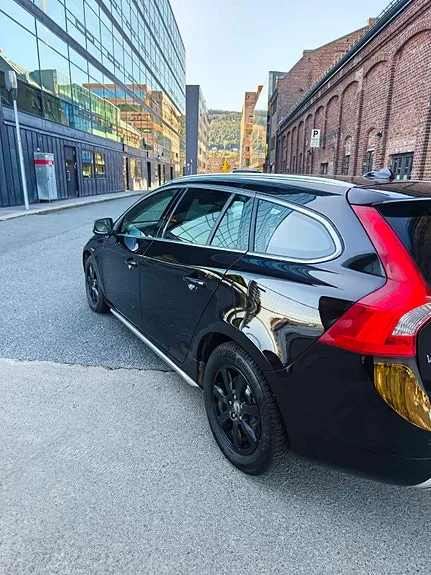 Volvo V60 2011 photo 4