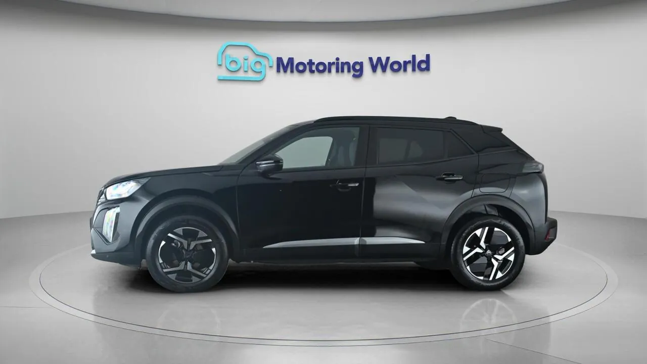 Peugeot 2008 2023 photo 5