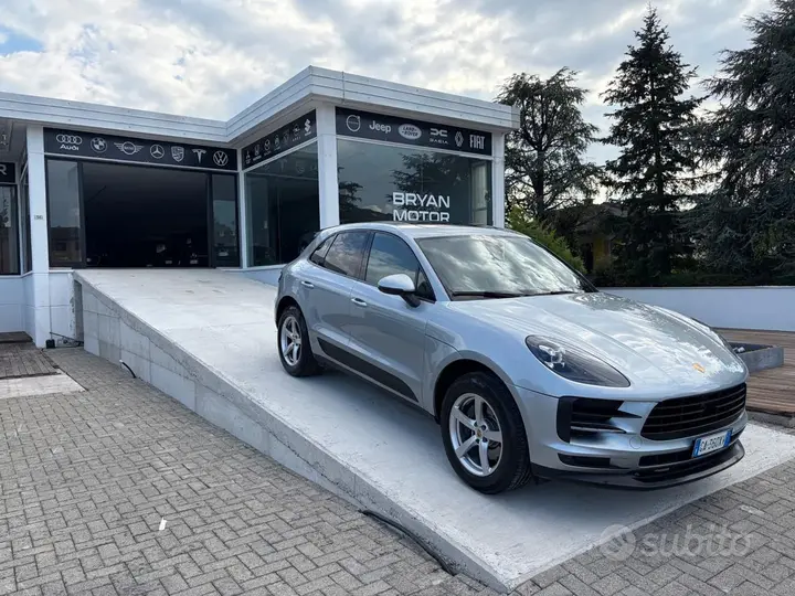 Porsche Macan 2020 photo 2