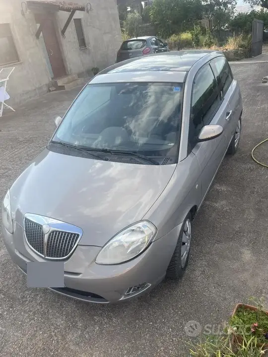 Lancia Ypsilon 2008 photo 2