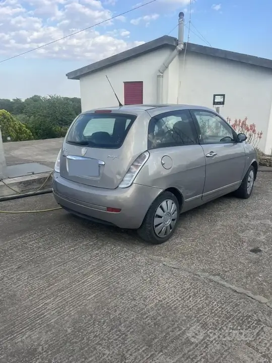 Lancia Ypsilon 2008 photo 3