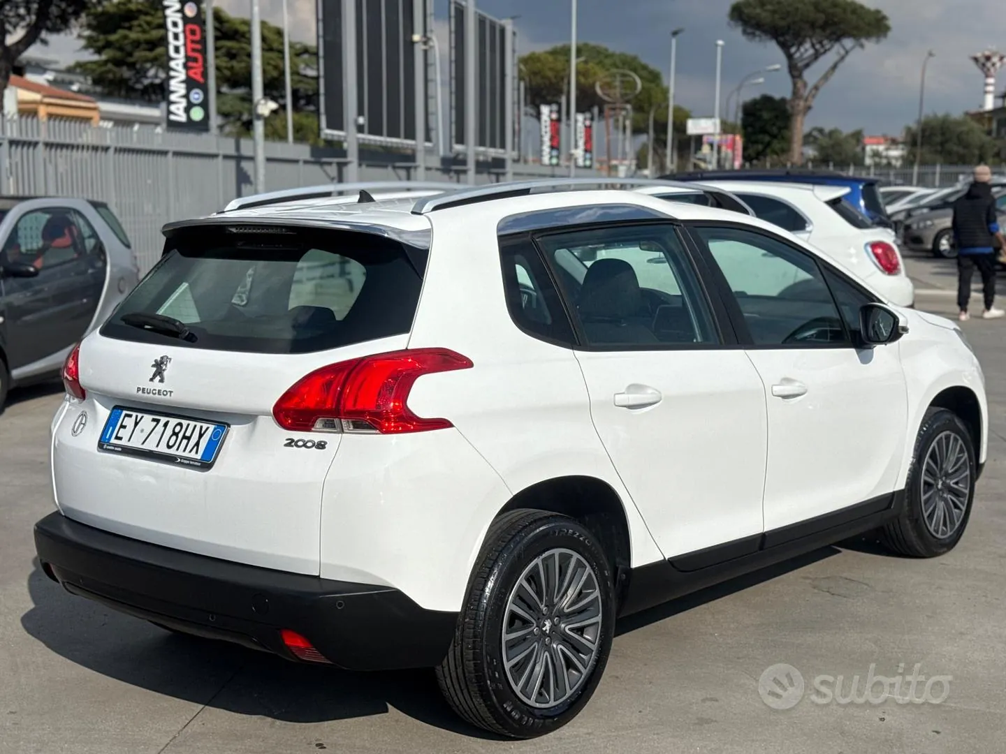 Peugeot 2008 2015 photo 5