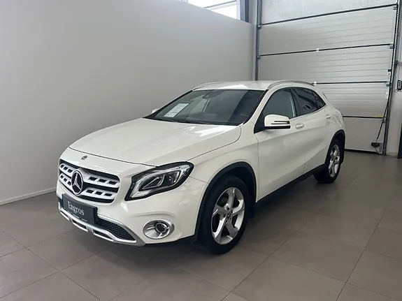 Mercedes-Benz Gla220