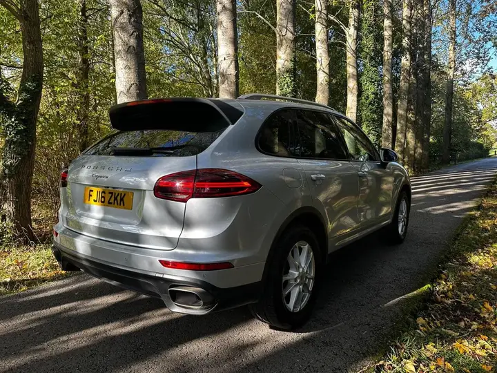 Porsche Cayenne 2016 photo 5