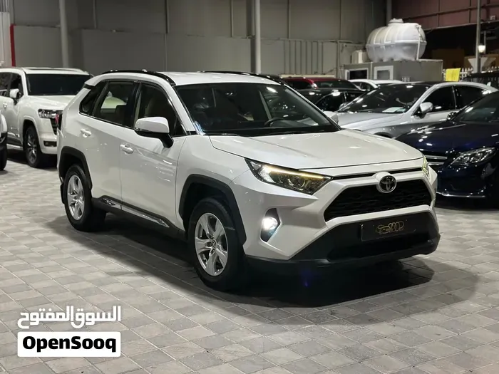Toyota Rav 4 2021 photo 3