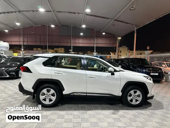 Toyota Rav 4 2021 photo 4