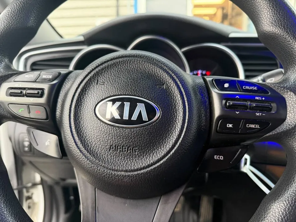 Kia Optima 2015 photo 5