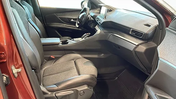 Peugeot 3008 2018 photo 3