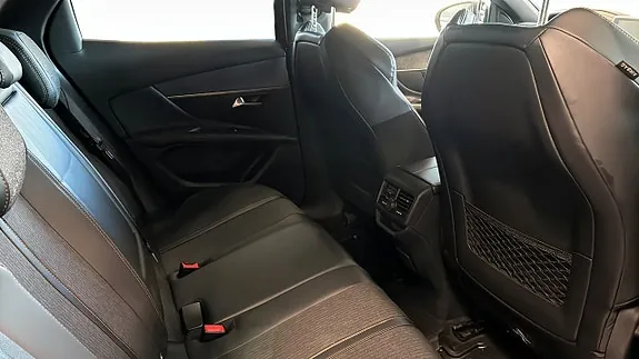 Peugeot 3008 2018 photo 5