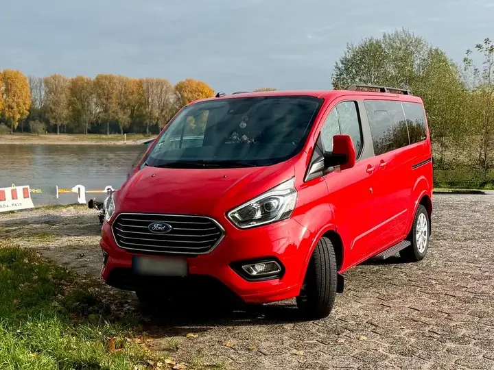 Ford Tourneo Custom