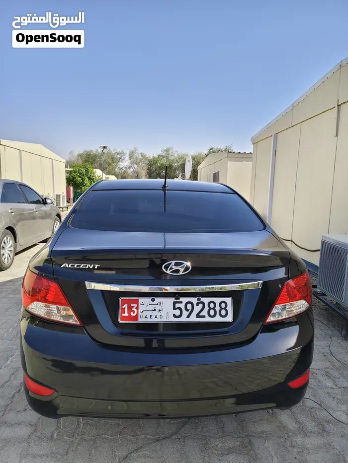 Hyundai Accent 2017 photo 3