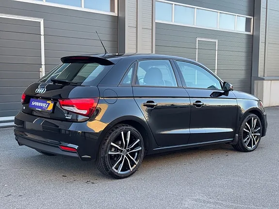 Audi A1 2018 photo 5