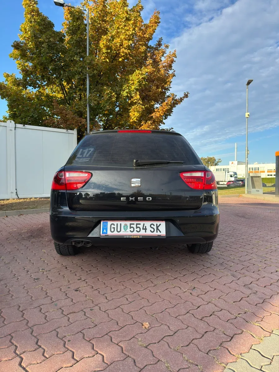 Seat Exeo 2012 photo 3